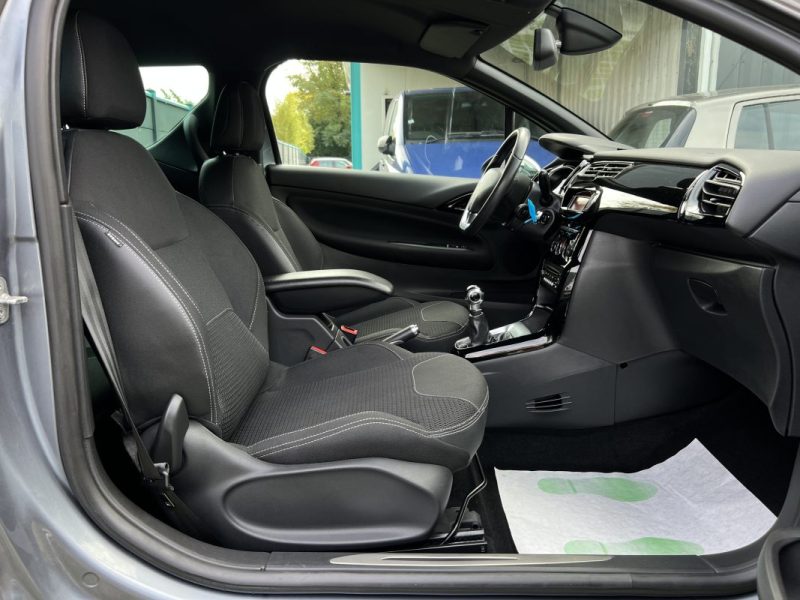 CITROEN DS3 SO CHIC 1.6 HDI 92 Cv CRIT AIR 2 - Garantie 1an