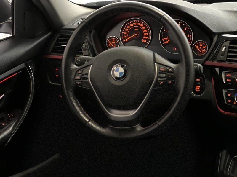 BMW SERIE 3 TOURING 325D STEPTRONIC 218CH SPORT