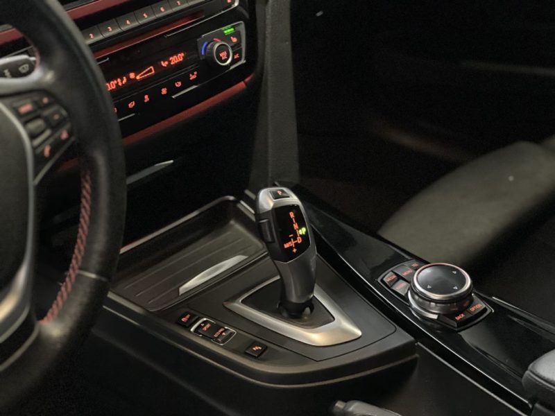 BMW SERIE 3 TOURING 325D STEPTRONIC 218CH SPORT