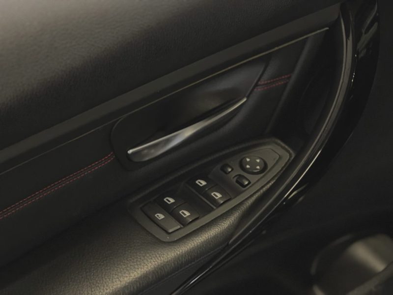 BMW SERIE 3 TOURING 325D STEPTRONIC 218CH SPORT