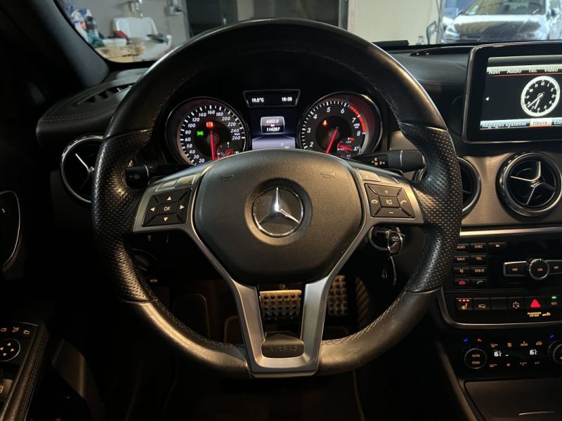  MERCEDES GLA 250 FASCINATION PACK AMG - 4MATIC - BVA - TOIT PANORAMIQUE - 114300KM  