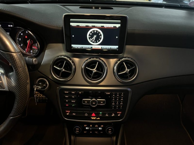  MERCEDES GLA 250 FASCINATION PACK AMG - 4MATIC - BVA - TOIT PANORAMIQUE - 114300KM  