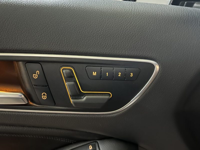  MERCEDES GLA 250 FASCINATION PACK AMG - 4MATIC - BVA - TOIT PANORAMIQUE - 114300KM  