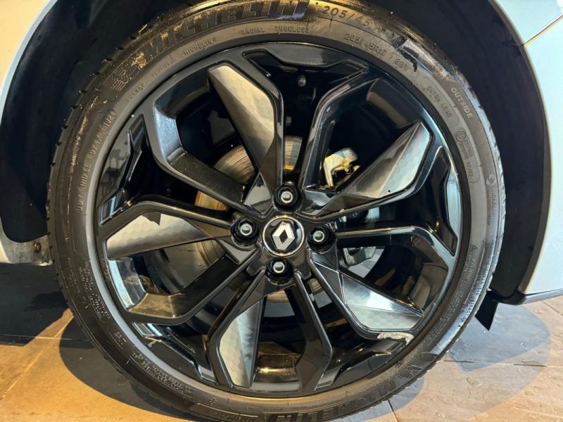 RENAULT CLIO TCE 120 STEEL ENERGY / ATTELAGE / CAMERA / RADAR AV + AR / FEUX LED /  2017