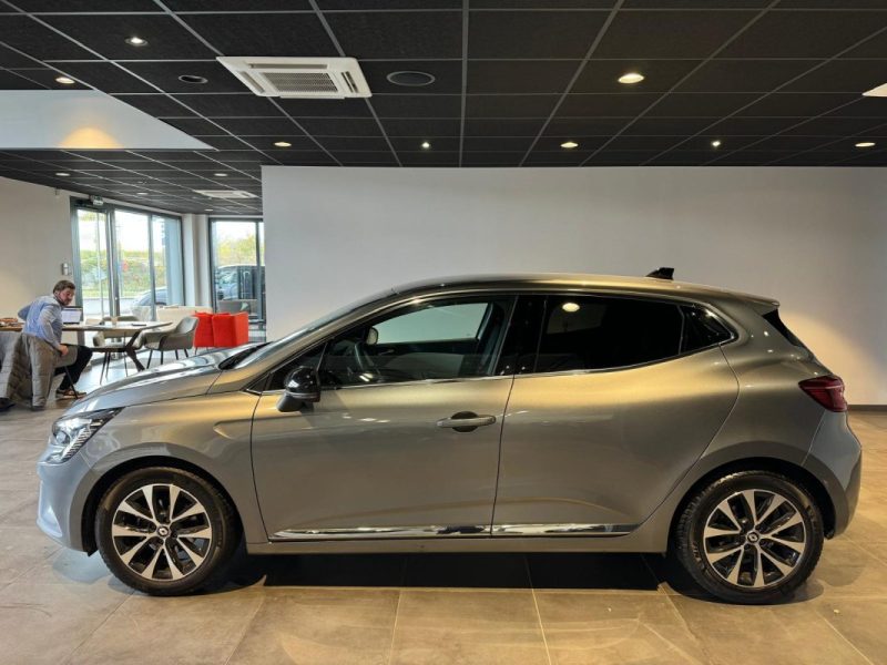 RENAULT CLIO 1.0 TCE 90 TECHNO / 1ERE MAIN / ENTRETIEN RENAULT  2023