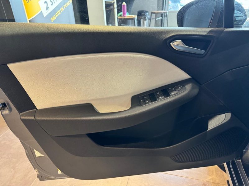 RENAULT CLIO 1.0 TCE 90 TECHNO / 1ERE MAIN / ENTRETIEN RENAULT  2023