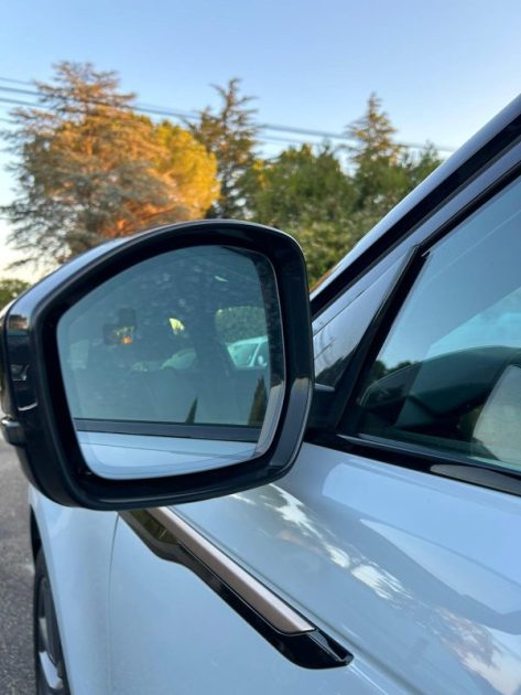 LAND ROVER RANGE ROVER VELAR P400E AWD S BA 2024