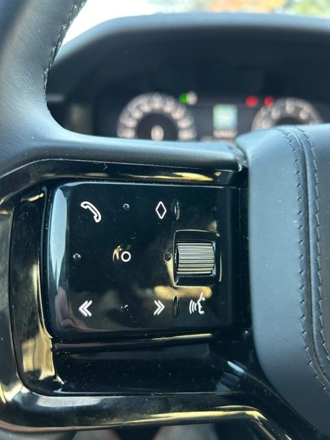 LAND ROVER RANGE ROVER VELAR P400E AWD S BA 2024