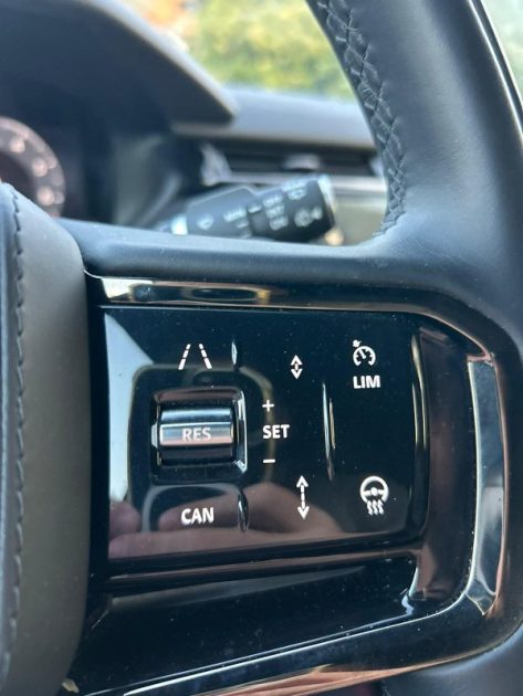 LAND ROVER RANGE ROVER VELAR P400E AWD S BA 2024