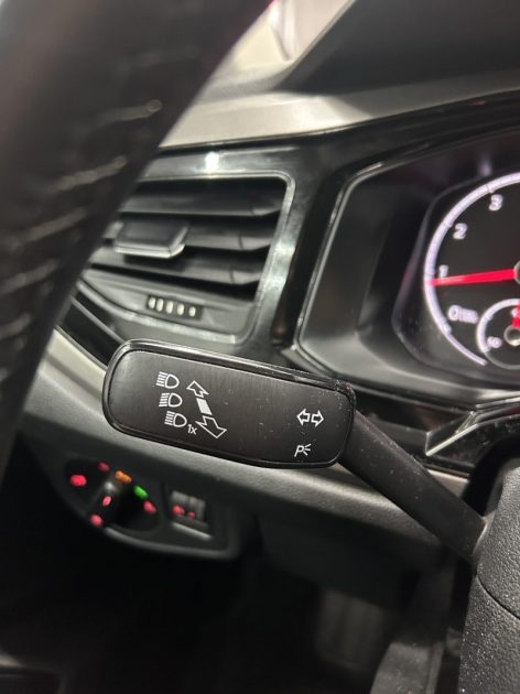 VOLKSWAGEN POLO 1.0 65CH CONFORTLINE BUSINESS 2018