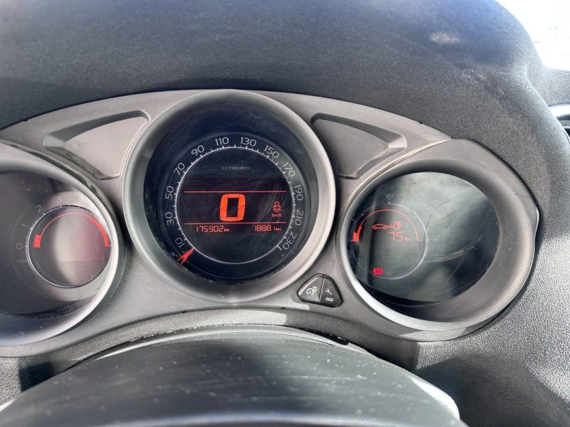 CITROEN C4 II 1.6 HDI 110 FAP CONFORT - PREMIERE MAIN