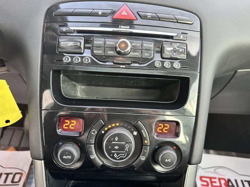 PEUGEOT 308 1.6 E-HDI 112 FAP BUSINESS PACK 