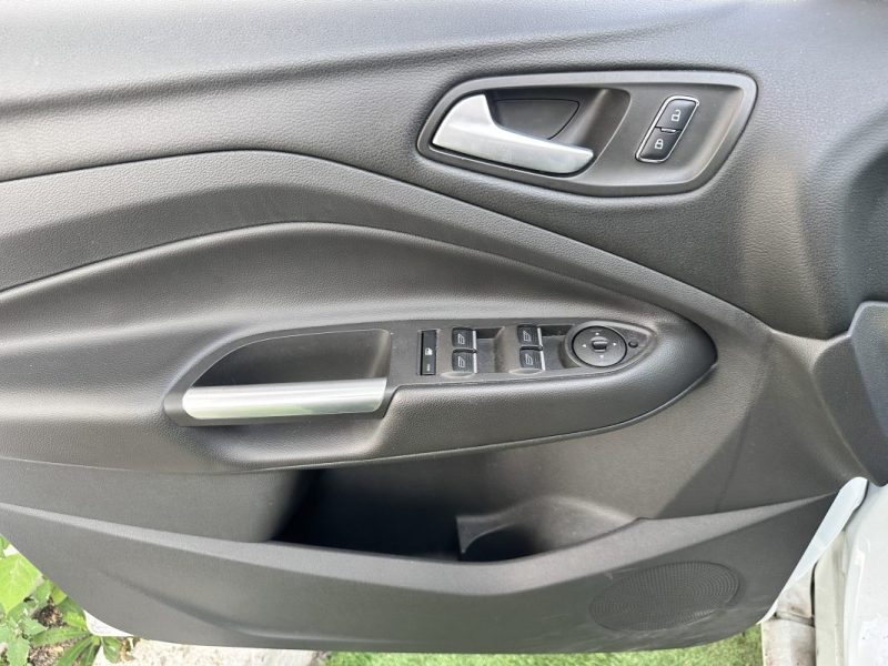 FORD KUGA II 2.0 TDCI 150 S&S TITANIUM 4X4 POWERSHIFT