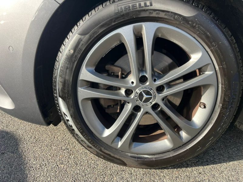 MERCEDES CLASSE B 180D STYLE LINE 7G-DCT 