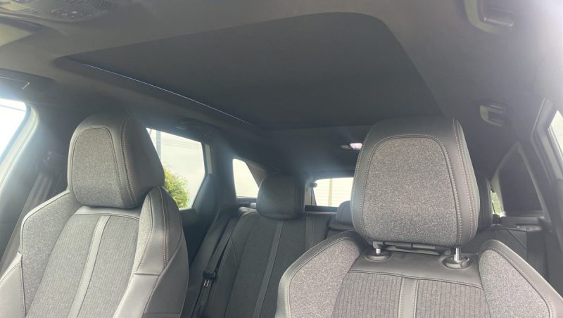 PEUGEOT 3008 GT LINE 1.5 L BLUEHDI 130 CH S&S EAT8