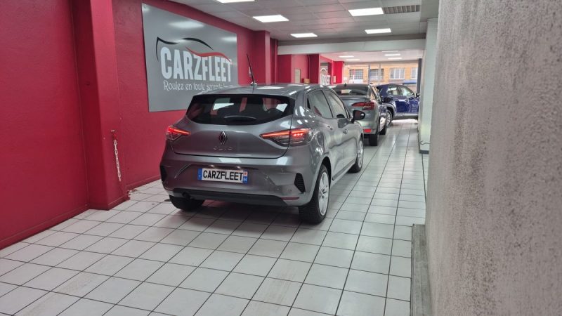 RENAULT CLIO 1.0 TCE 100CV EVOLUTION /1 ERE MAIN/ EXPORT ALGERIE 12700 HT 2024