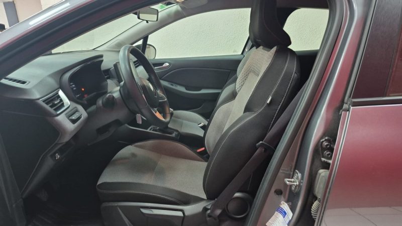 RENAULT CLIO 1.0 TCE 100CV EVOLUTION /1 ERE MAIN/ EXPORT ALGERIE 12700 HT 2024