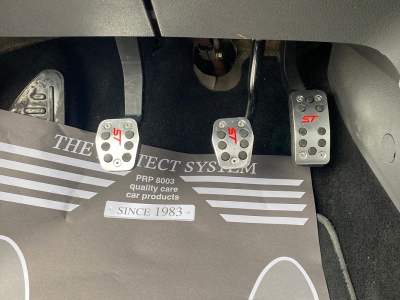 FORD FOCUS 2.5i 20V L5 Turbo ST 225ch 🚗🔥 Suivi 📋 Clim ❄️ Reprise 🔄 Garantie 6 mois ✅