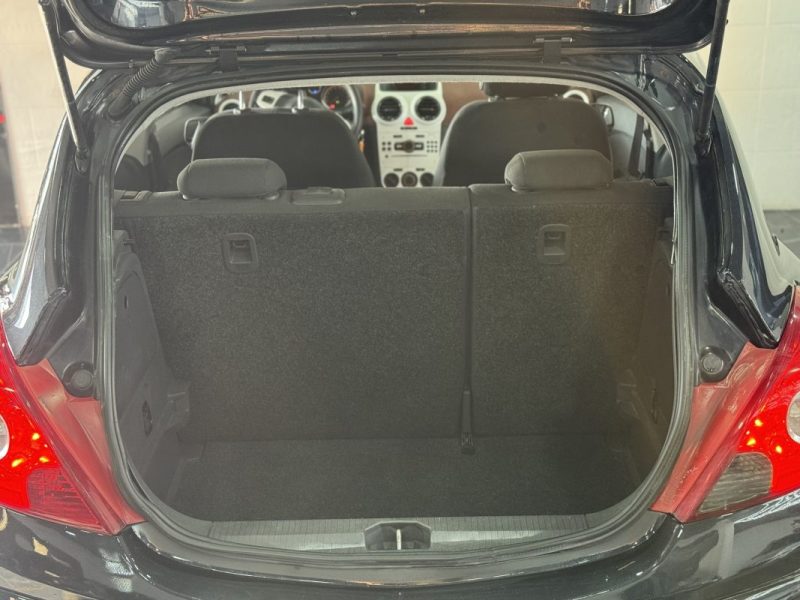 OPEL CORSA 1.3 CDTI75 FAP ESSENTIA 3P 2011