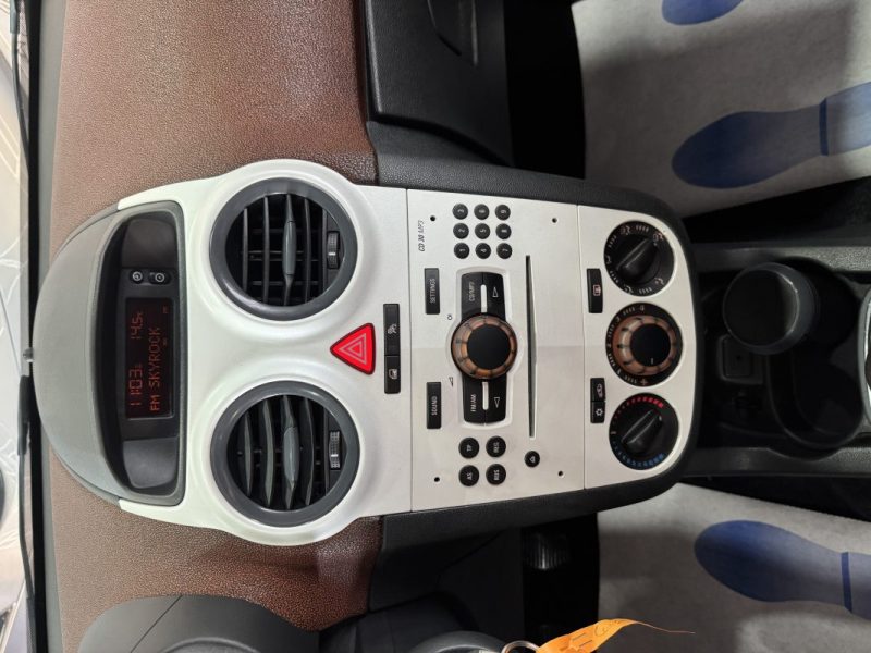 OPEL CORSA 1.3 CDTI75 FAP ESSENTIA 3P 2011