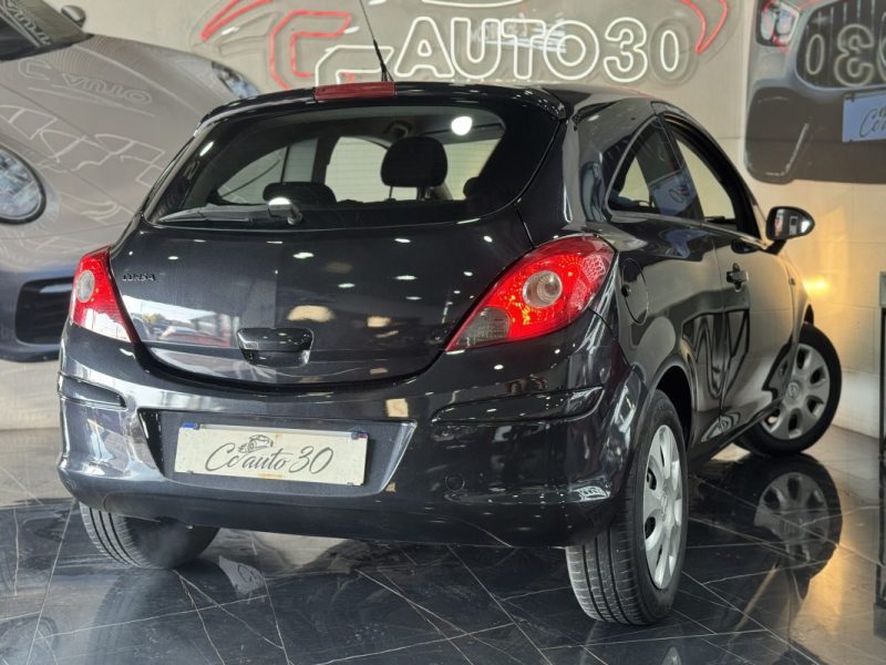 OPEL CORSA 1.3 CDTI75 FAP ESSENTIA 3P 2011