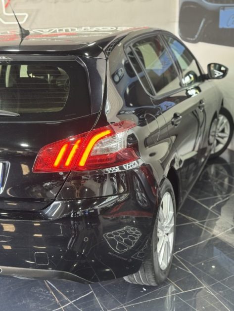 PEUGEOT 308 1.6 HDI FAP 92CH BUSINESS PACK 5P 2013