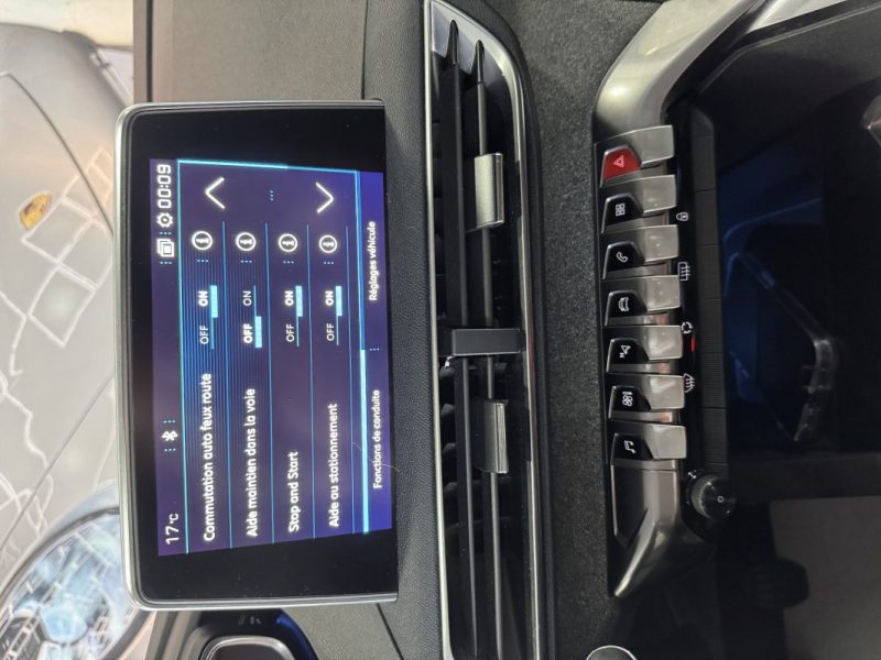 PEUGEOT 3008 SUV 1.2 THP/ PURETECH 130 1199CM3 131CV  2018