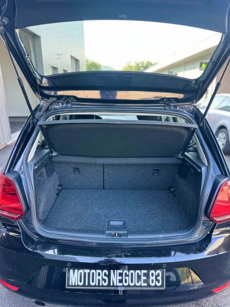 VOLKSWAGEN POLO 1.2 TSI 90CH BLUEMOTION TECHNOLOGY CONFORTLINE BUSINESS 5P 2015