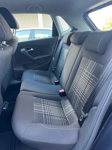 VOLKSWAGEN POLO 1.2 TSI 90CH BLUEMOTION TECHNOLOGY CONFORTLINE BUSINESS 5P 2015