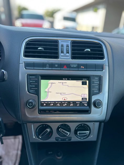 VOLKSWAGEN POLO 1.2 TSI 90CH BLUEMOTION TECHNOLOGY CONFORTLINE BUSINESS 5P 2015