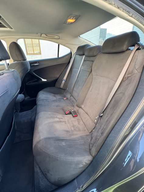 LEXUS IS220 IS 220D PACK SPORT 177CV/CAMERA/GPS/SIEGES CHAUFFANTS GARANTIE 6 MOIS 