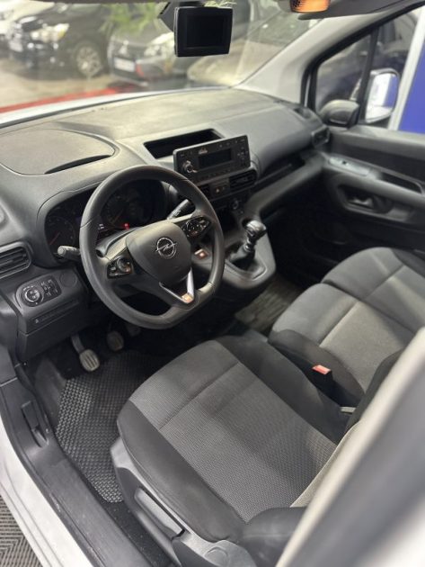 OPEL COMBO E 102CH BlueHDi - Camera/Radars av-ar/Revision complete