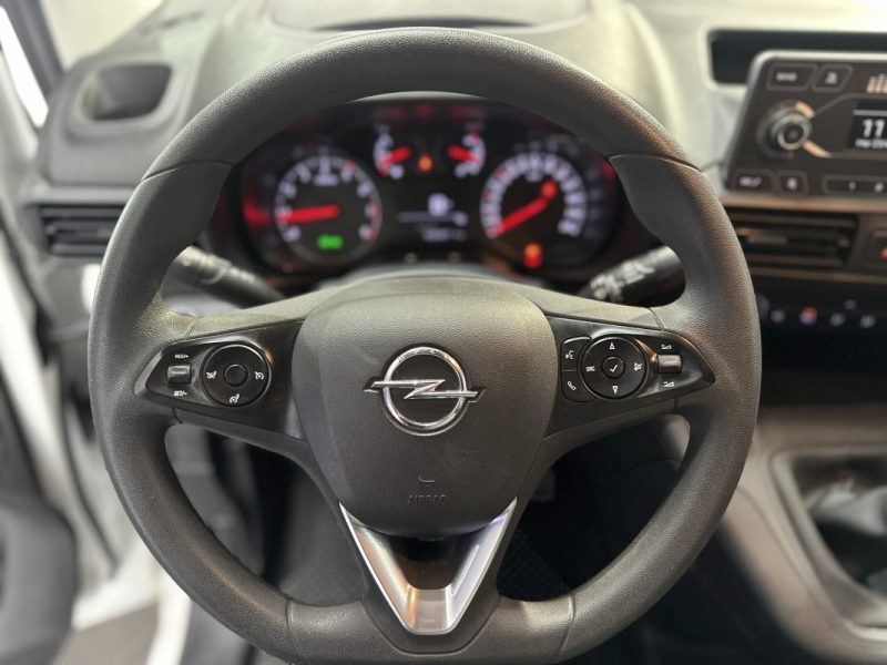 OPEL COMBO E 102CH BlueHDi - Camera/Radars av-ar/Revision complete