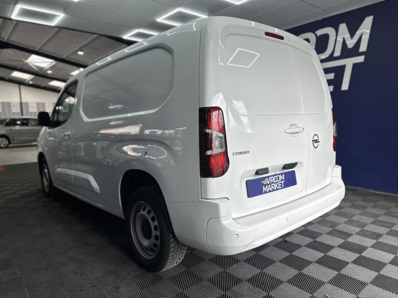 OPEL COMBO E 102CH BlueHDi - Camera/Radars av-ar/Revision complete