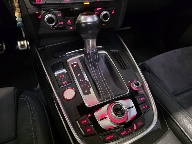 AUDI SQ5 TDI 3.0 V6 BiTDI 326ch quattro Tiptronic / SUIVI AUDI