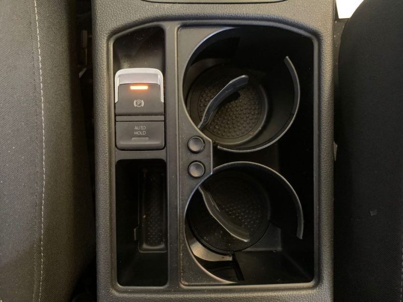 VOLKSWAGEN TOURAN 1.6 TDI 110CV 7 PLACES CONFORT LINE - DISTRIBUTION OK ET ENTRETIEN A JOUR  