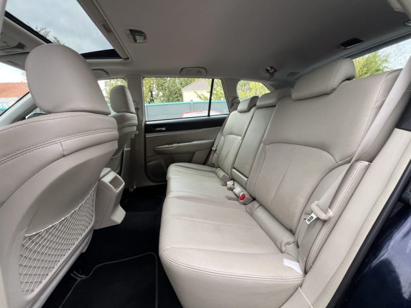 SUBARU OUTBACK 2.0 D 150 4WD 1ERE MAIN BOITE AUTO CUIR ToitOuvrant GPS CAMERA CritAir2 - Garantie1an