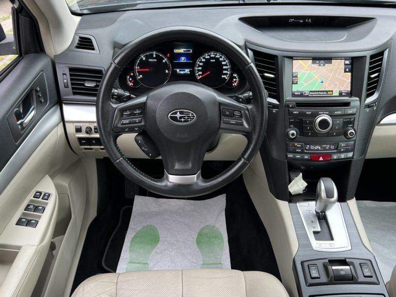 SUBARU OUTBACK 2.0 D 150 4WD 1ERE MAIN BOITE AUTO CUIR ToitOuvrant GPS CAMERA CritAir2 - Garantie1an