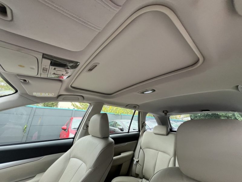 SUBARU OUTBACK 2.0 D 150 4WD 1ERE MAIN BOITE AUTO CUIR ToitOuvrant GPS CAMERA CritAir2 - Garantie1an