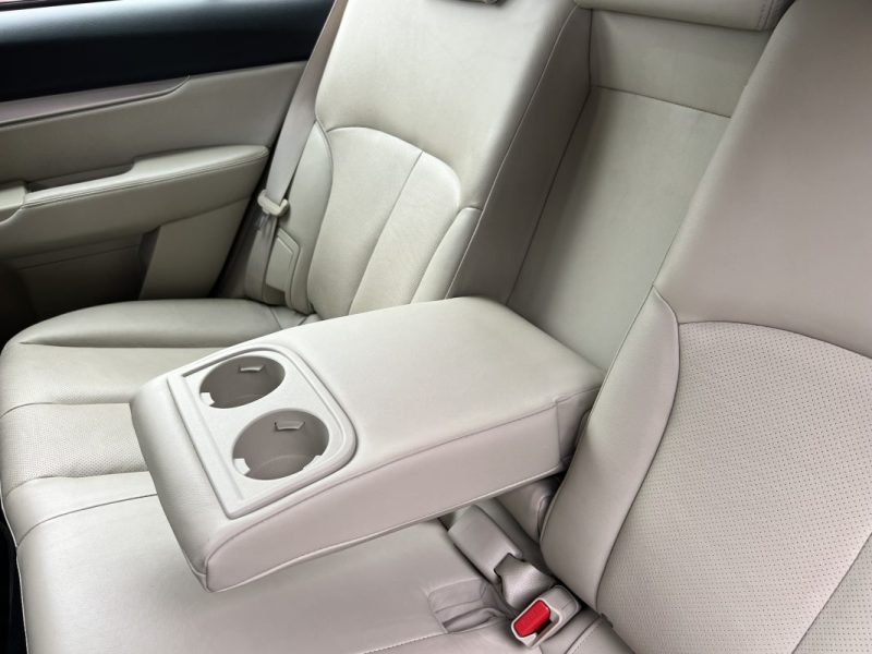 SUBARU OUTBACK 2.0 D 150 4WD 1ERE MAIN BOITE AUTO CUIR ToitOuvrant GPS CAMERA CritAir2 - Garantie1an