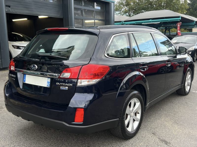 SUBARU OUTBACK 2.0 D 150 4WD 1ERE MAIN BOITE AUTO CUIR ToitOuvrant GPS CAMERA CritAir2 - Garantie1an
