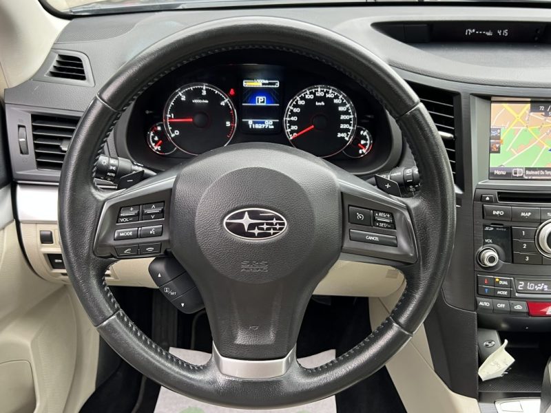 SUBARU OUTBACK 2.0 D 150 4WD 1ERE MAIN BOITE AUTO CUIR ToitOuvrant GPS CAMERA CritAir2 - Garantie1an