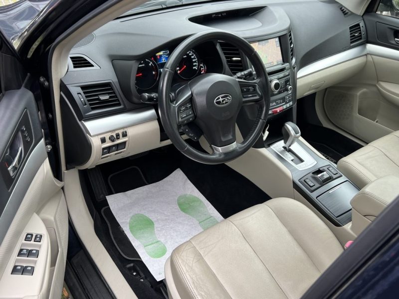 SUBARU OUTBACK 2.0 D 150 4WD 1ERE MAIN BOITE AUTO CUIR ToitOuvrant GPS CAMERA CritAir2 - Garantie1an