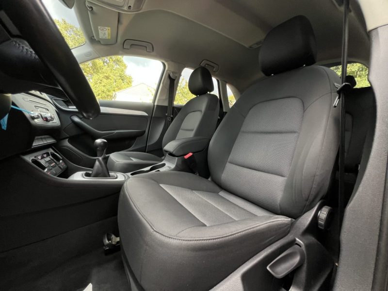 AUDI Q3 PHASE 2 1.4 TFSI 125 Cv PREMIERE MAIN GPS ATTELAGE CRIT AIR 1 - GARANTIE 1 AN