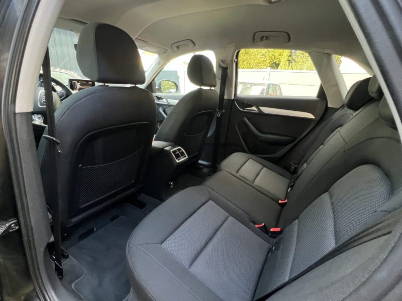 AUDI Q3 PHASE 2 1.4 TFSI 125 Cv PREMIERE MAIN GPS ATTELAGE CRIT AIR 1 - GARANTIE 1 AN