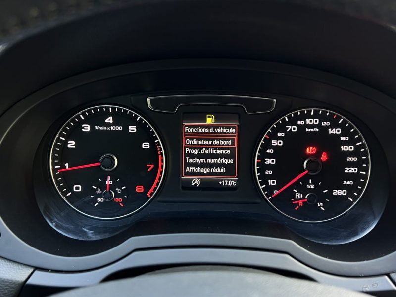 AUDI Q3 PHASE 2 1.4 TFSI 125 Cv PREMIERE MAIN GPS ATTELAGE CRIT AIR 1 - GARANTIE 1 AN
