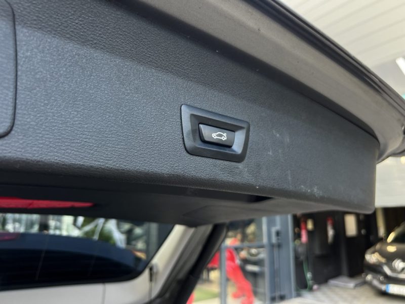 BMW X1 F48 X-LINE 18D SDRIVE 2.0 150 INTERIEUR CUIR TOIT OUVRANT PANORAMIQUE CAMERA - Garantie 1 an