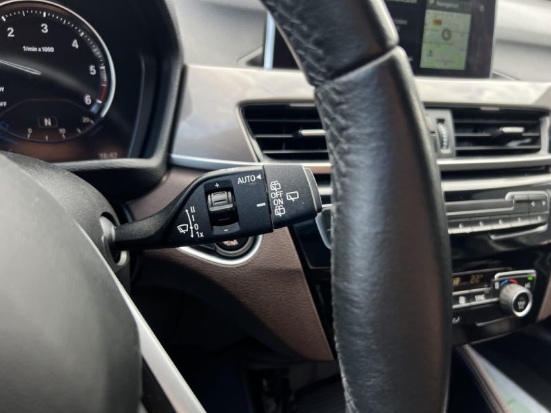 BMW X1 F48 X-LINE 18D SDRIVE 2.0 150 INTERIEUR CUIR TOIT OUVRANT PANORAMIQUE CAMERA - Garantie 1 an