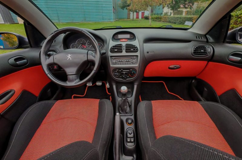 PEUGEOT 206 CC 1.6 16v FiLOU