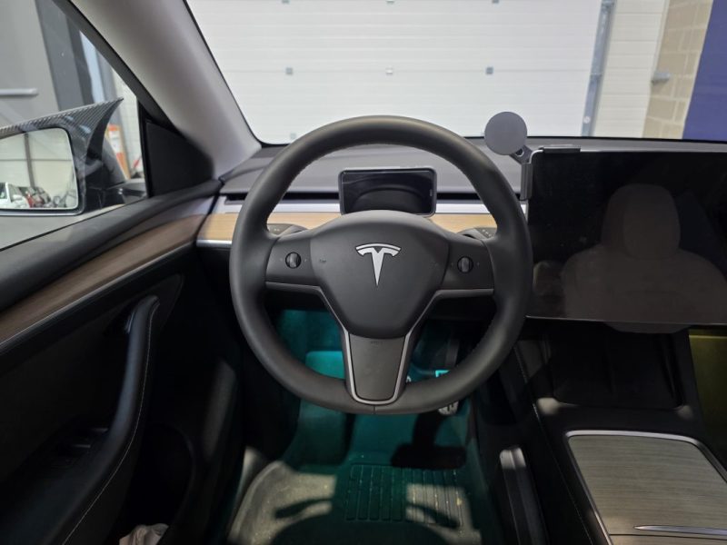 TESLA MODEL Y Standard RWD / PROPULSION